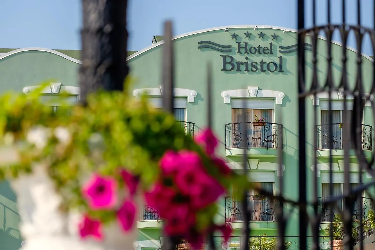 ****  Hotel Bristol Bellaria-Igea Marina Italie